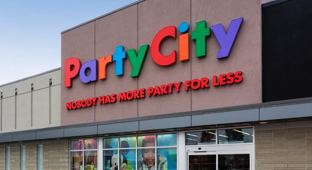 outlook of party city store